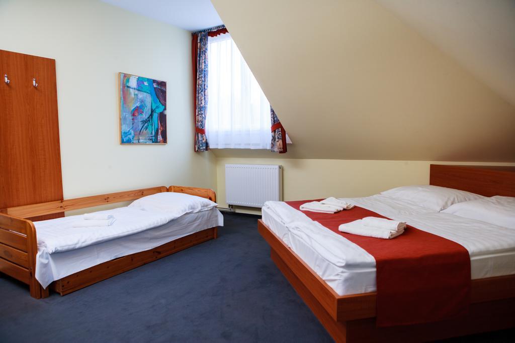 Lipa Hotel Es Etterem Szentgotthárd Eksteriør billede
